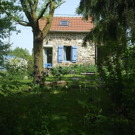 Quaint Holiday In With Garden