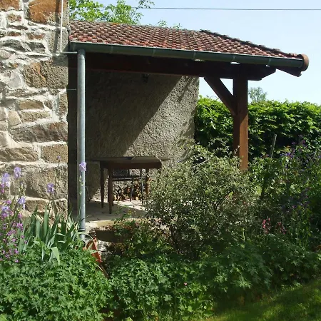 Quaint Holiday In With Garden Pionsat