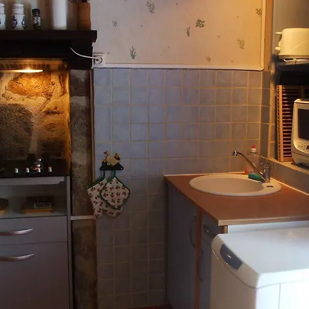 Holiday home Quaint Holiday In With Garden *